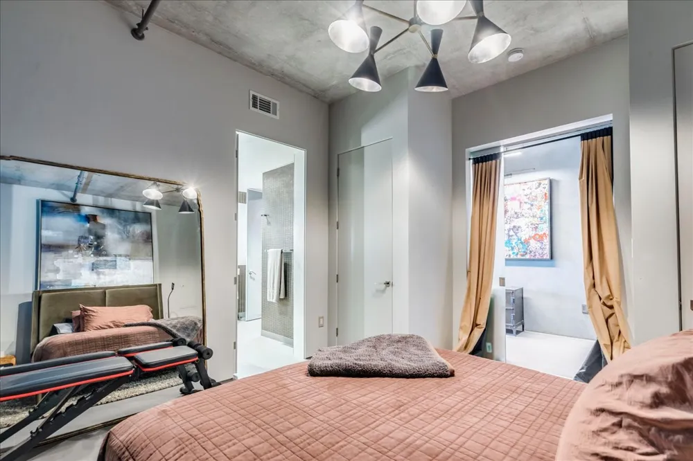 800 W 5th Street #1105 Austin, TX 78703
