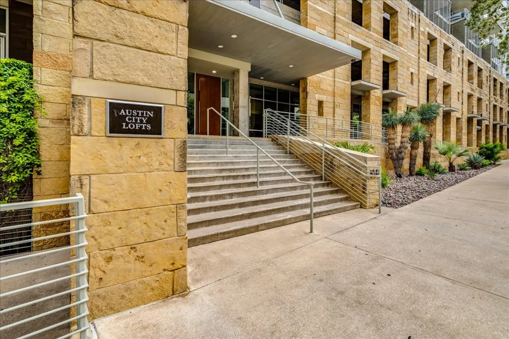 800 W 5th Street #1105 Austin, TX 78703