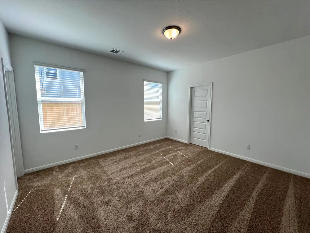 302 Elm Branch Trail Taylor, TX 76574