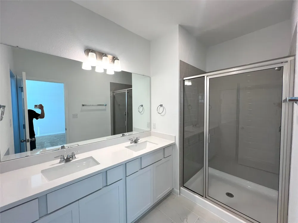 302 Elm Branch Trail Taylor, TX 76574