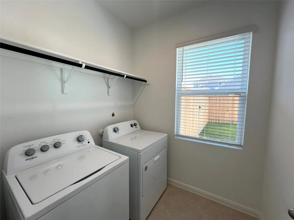 302 Elm Branch Trail Taylor, TX 76574