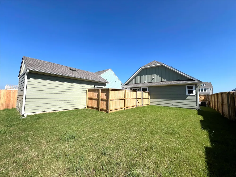 302 Elm Branch Trail Taylor, TX 76574