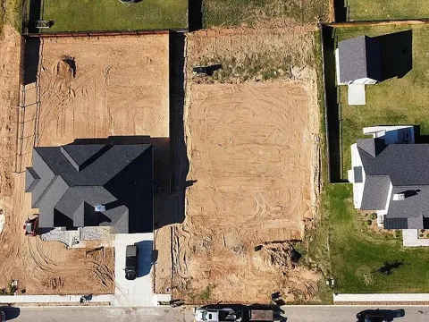 108 Bayberry Court