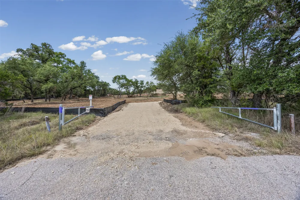 21924 Nameless Road Leander, TX 78641