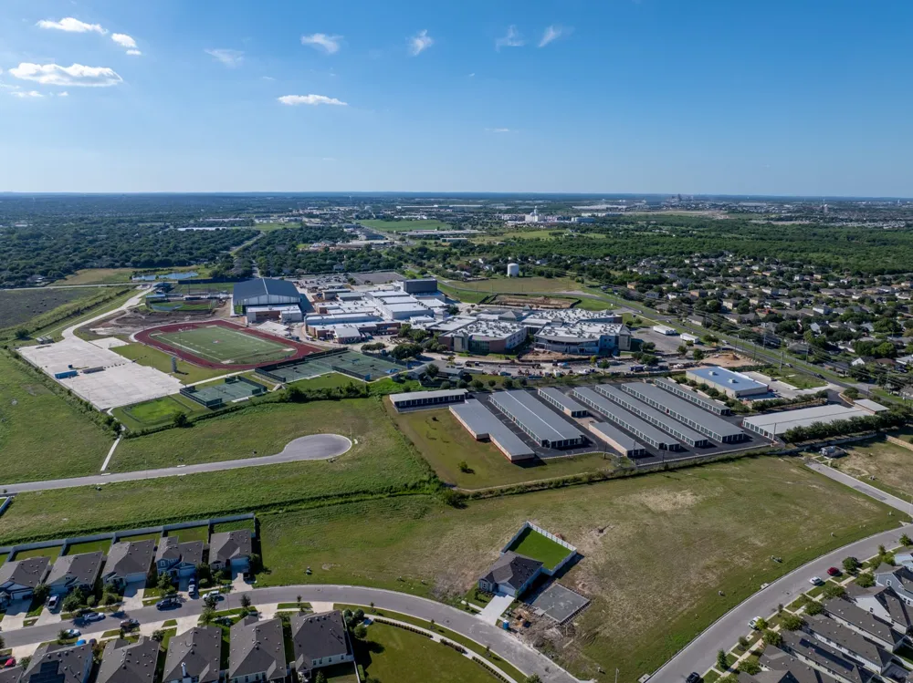 300 Hortus Drive Kyle, TX 78640