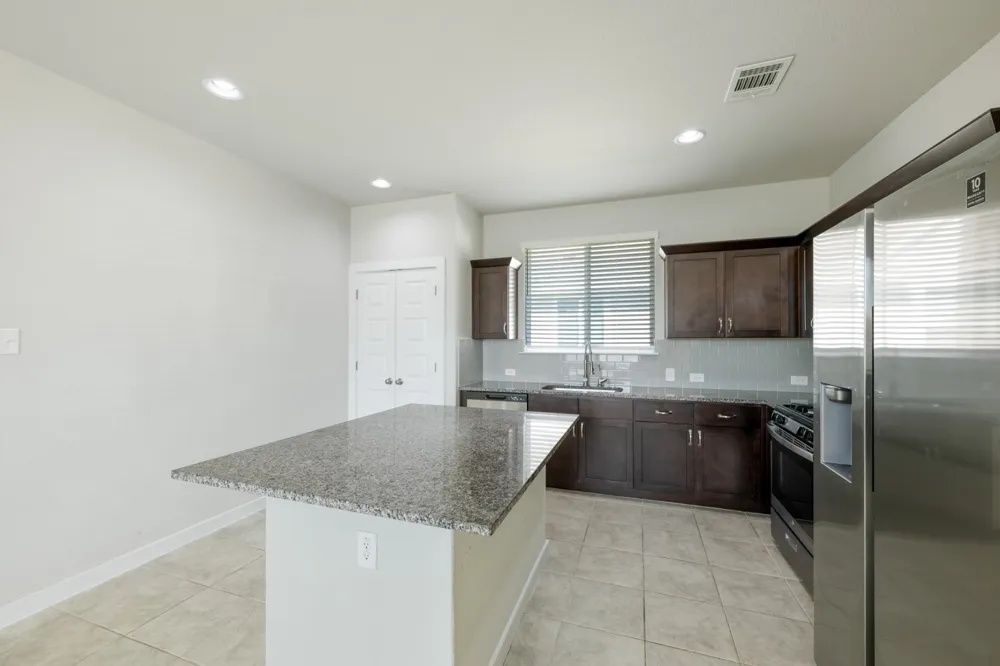 300 Hortus Drive Kyle, TX 78640