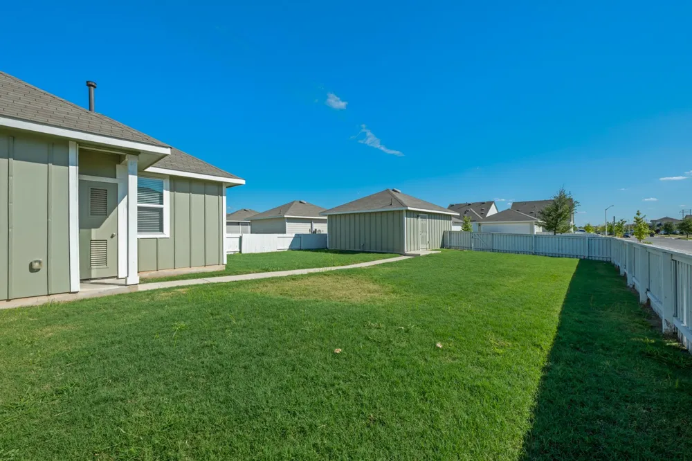 300 Hortus Drive Kyle, TX 78640