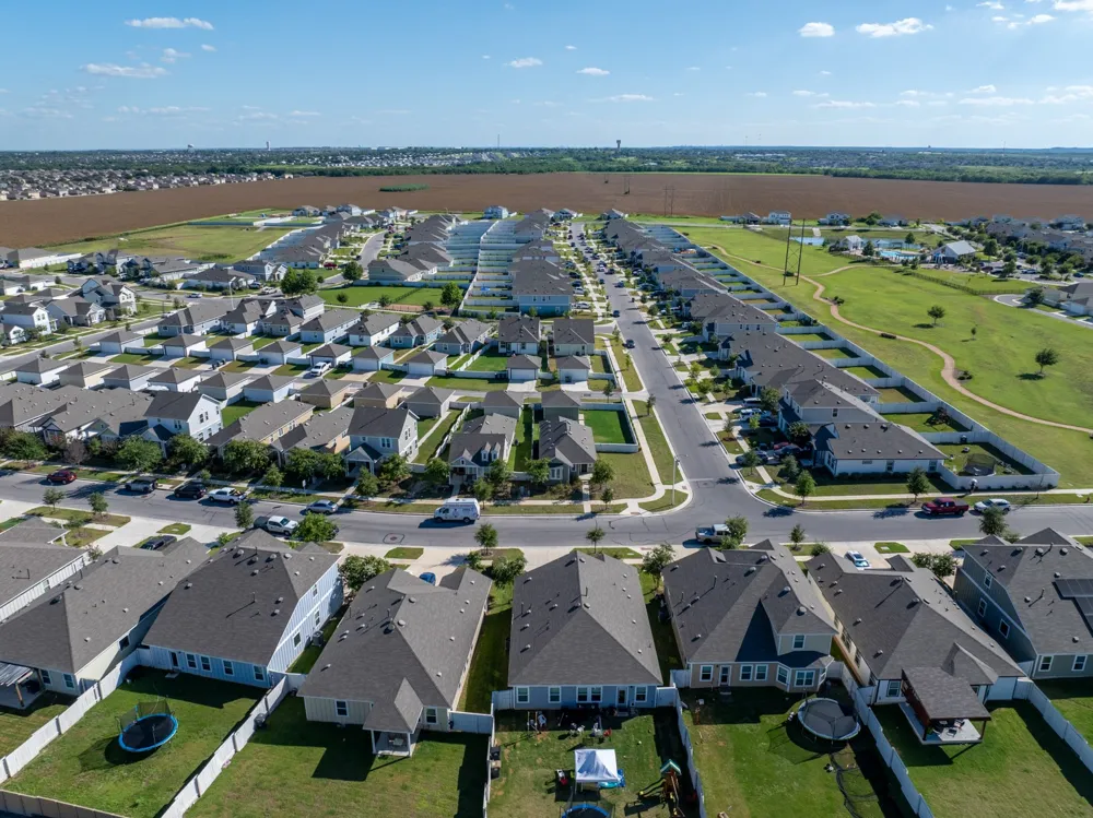 300 Hortus Drive Kyle, TX 78640