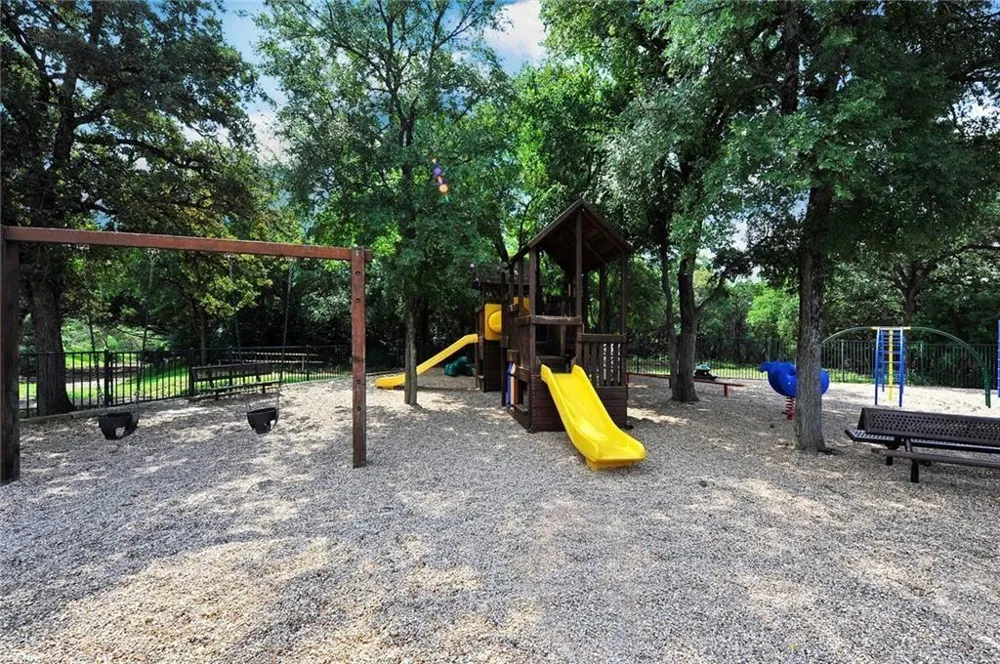 4404 Travis Country Circle #G4 Austin, TX 78735