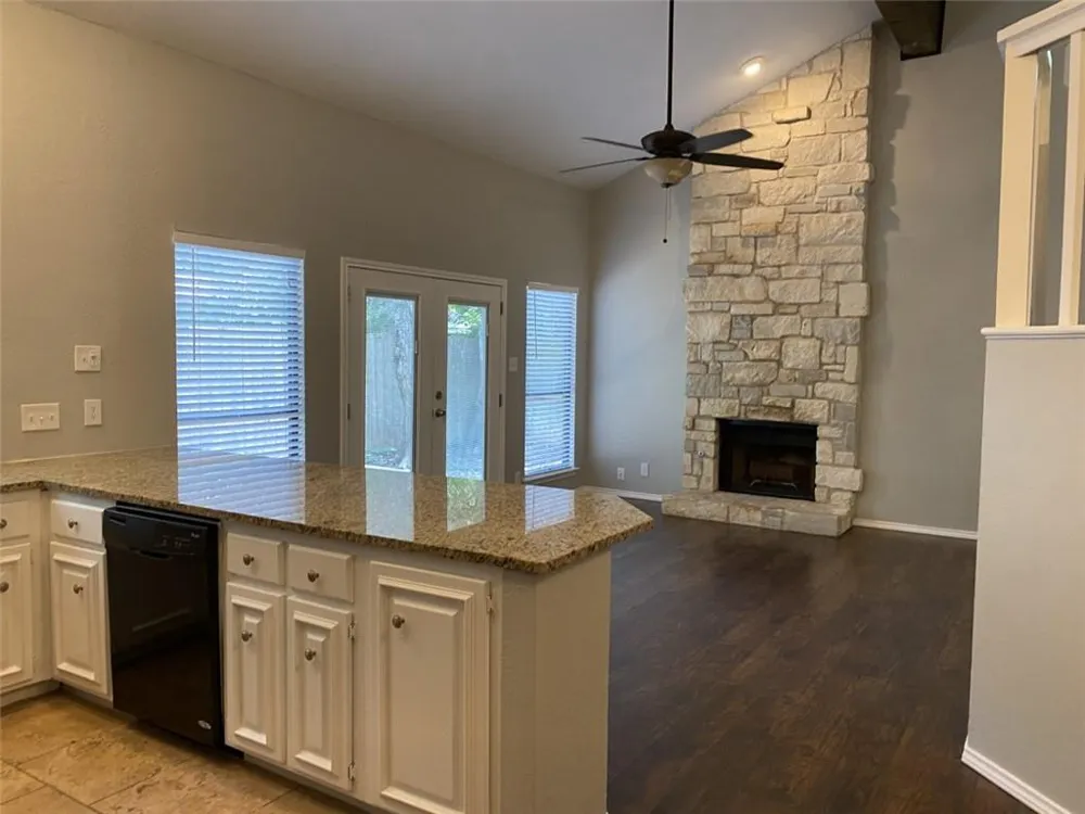 4404 Travis Country Circle #G4 Austin, TX 78735