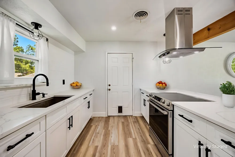 404 E Alexander Lane Euless, TX 76040