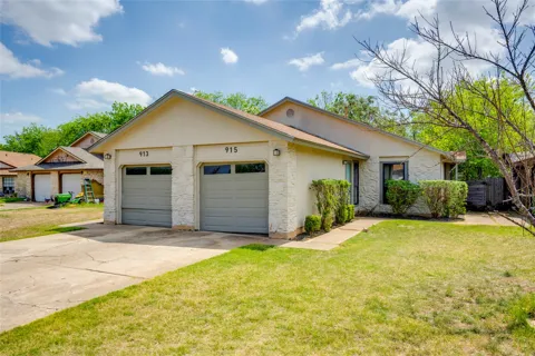 915 Chisholm Cove