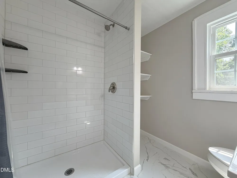 12181 Oak Avenue Bailey, NC 27807