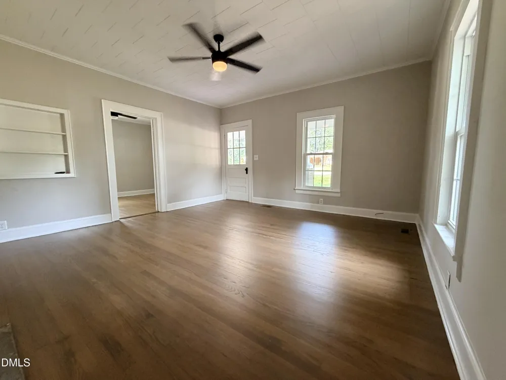 12181 Oak Avenue Bailey, NC 27807