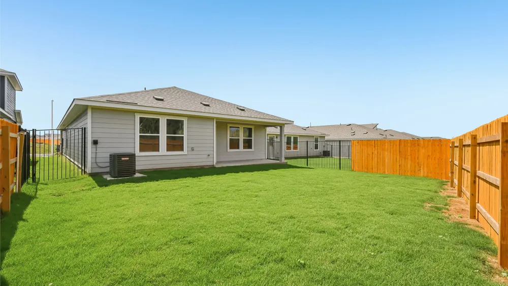 10312 Curb Strap Drive Austin, TX 78653