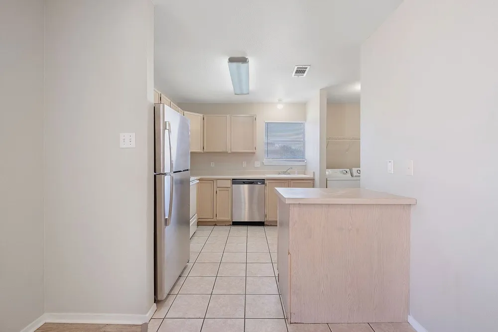 2214 Katy Lane #D Georgetown, TX 78626