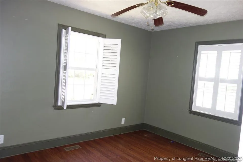 1607 Cedar Street Lumberton, NC 28358
