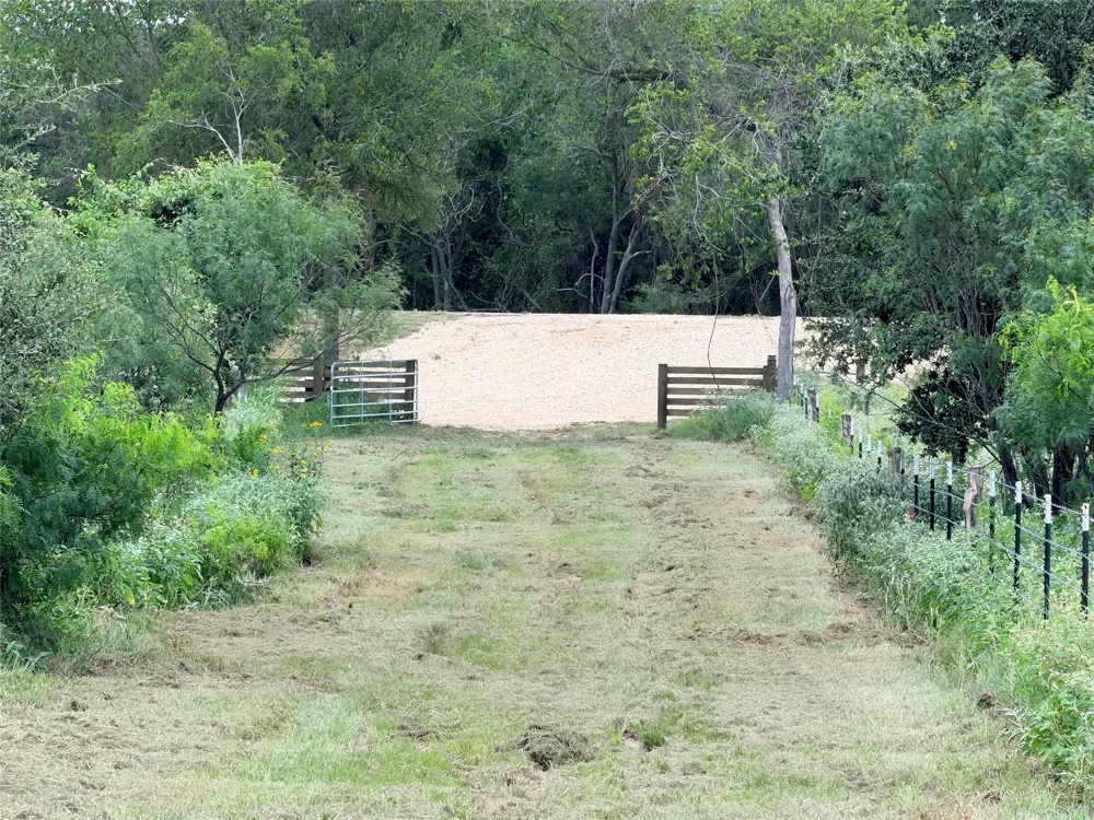 FM 86 Tract 7 Highway Luling, TX 78648