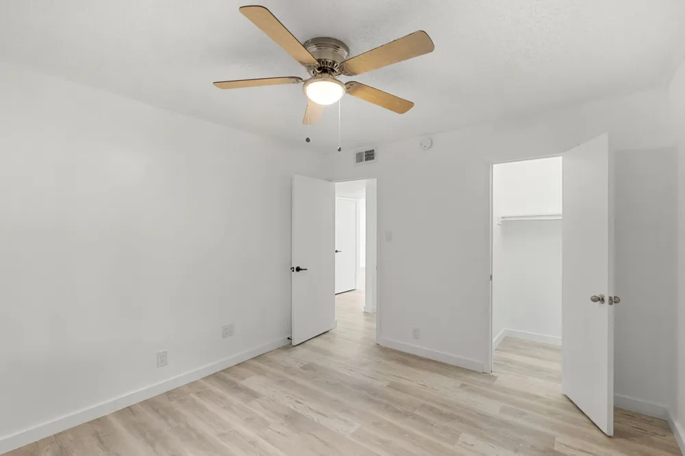 269 Venture Boulevard S Point Venture, TX 78645