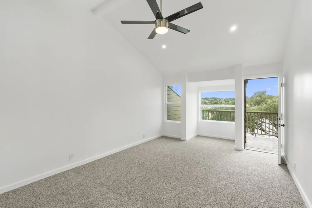 269 Venture Boulevard S Point Venture, TX 78645