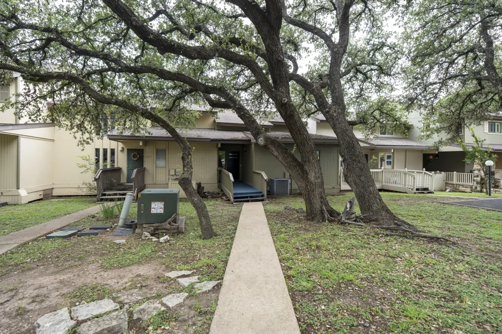 269 Venture Boulevard S Point Venture, TX 78645