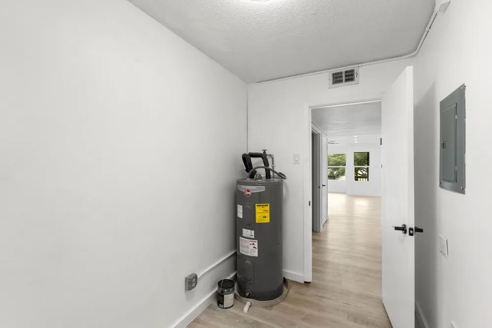 269 Venture Boulevard S Point Venture, TX 78645