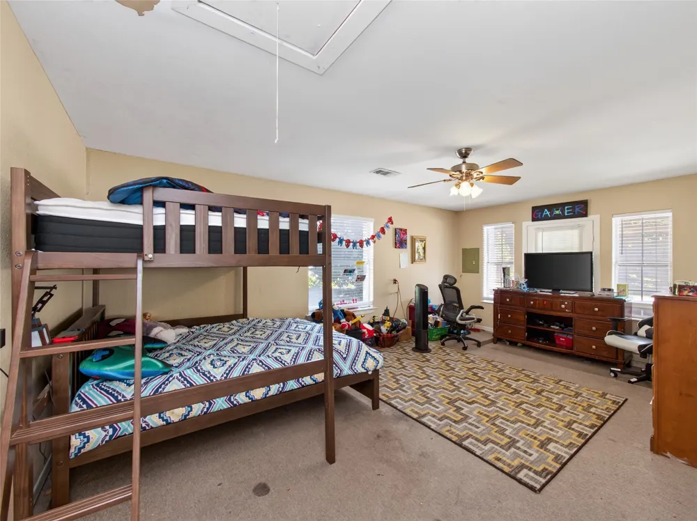 1600 W State Highway 29 Bertram, TX 78605