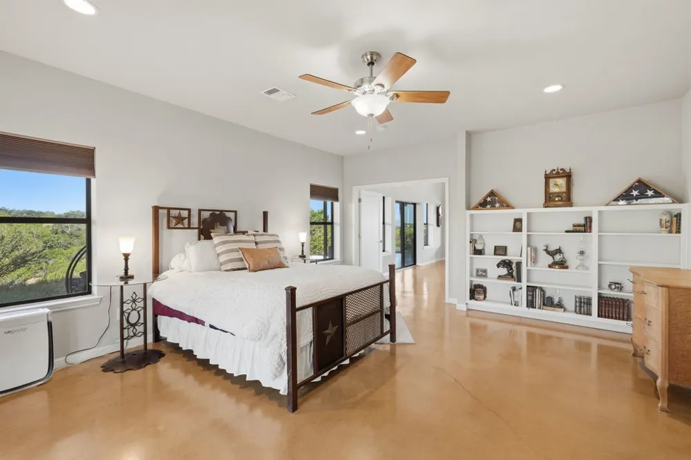1101 Windy Hills Road Dripping Springs, TX 78620