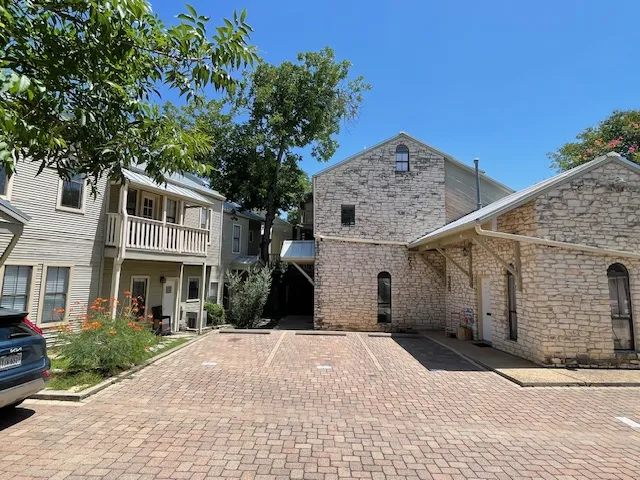 4401 Speedway #109 Austin, TX 78751