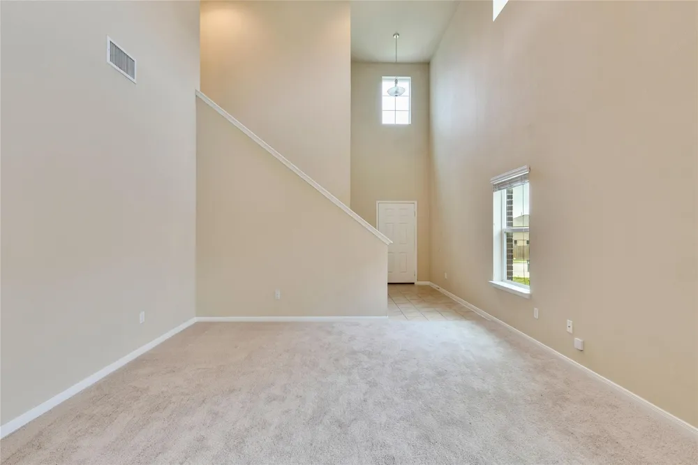 151 Song Sparrow Cove Kyle, TX 78640