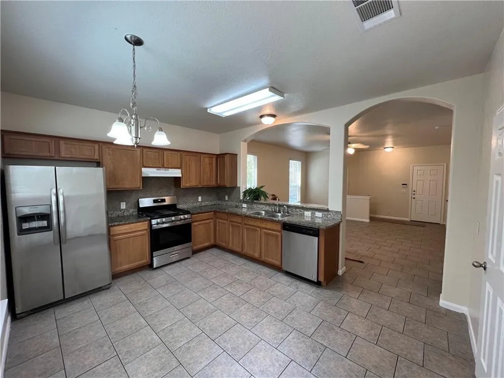 2400 Allred Drive #B Austin, TX 78748