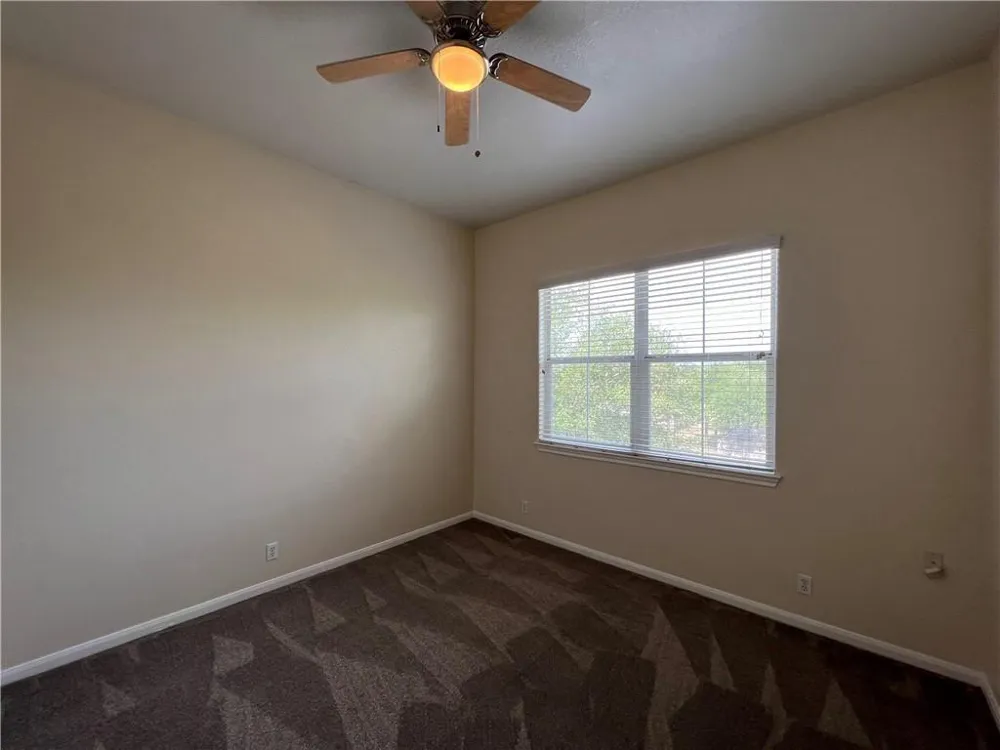 2400 Allred Drive #B Austin, TX 78748