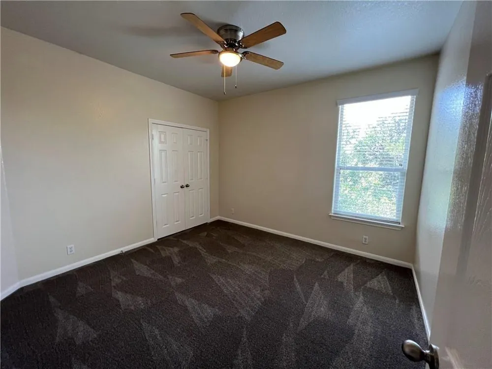 2400 Allred Drive #B Austin, TX 78748