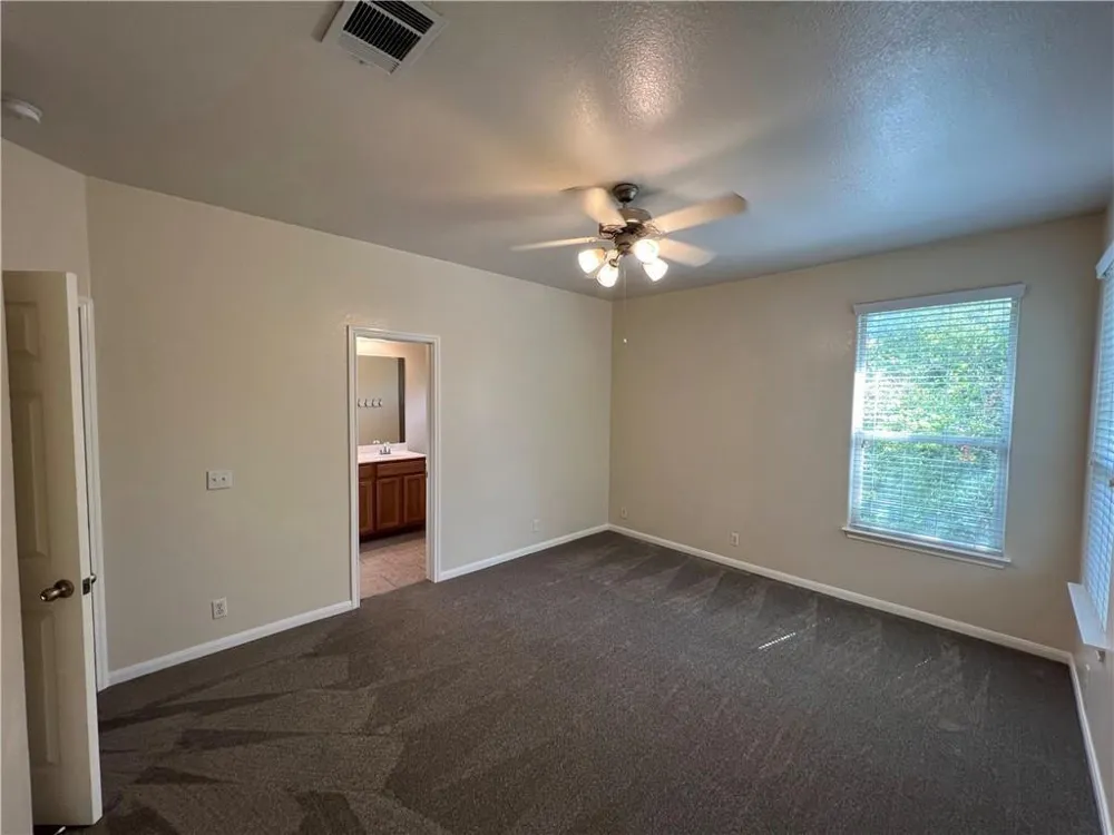 2400 Allred Drive #B Austin, TX 78748