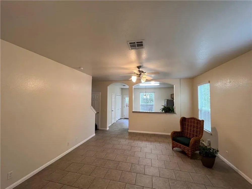 2400 Allred Drive #B Austin, TX 78748