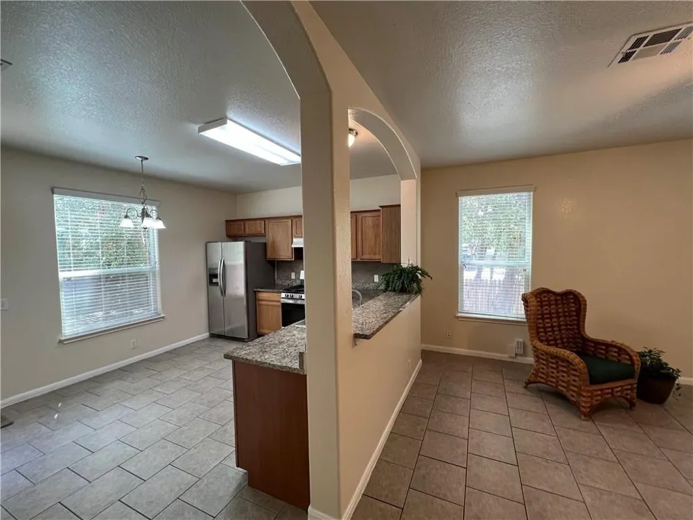 2400 Allred Drive #B Austin, TX 78748