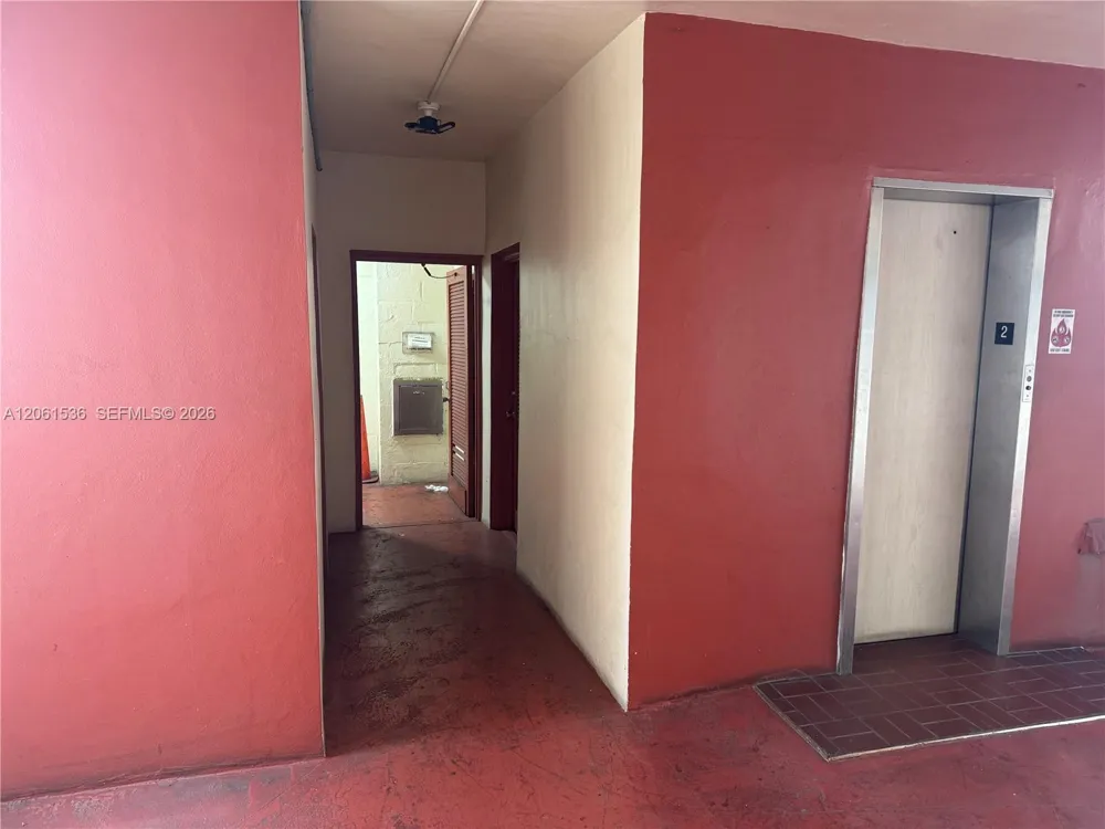 4730 NW 10th Ct #210 Plantation, FL 33313