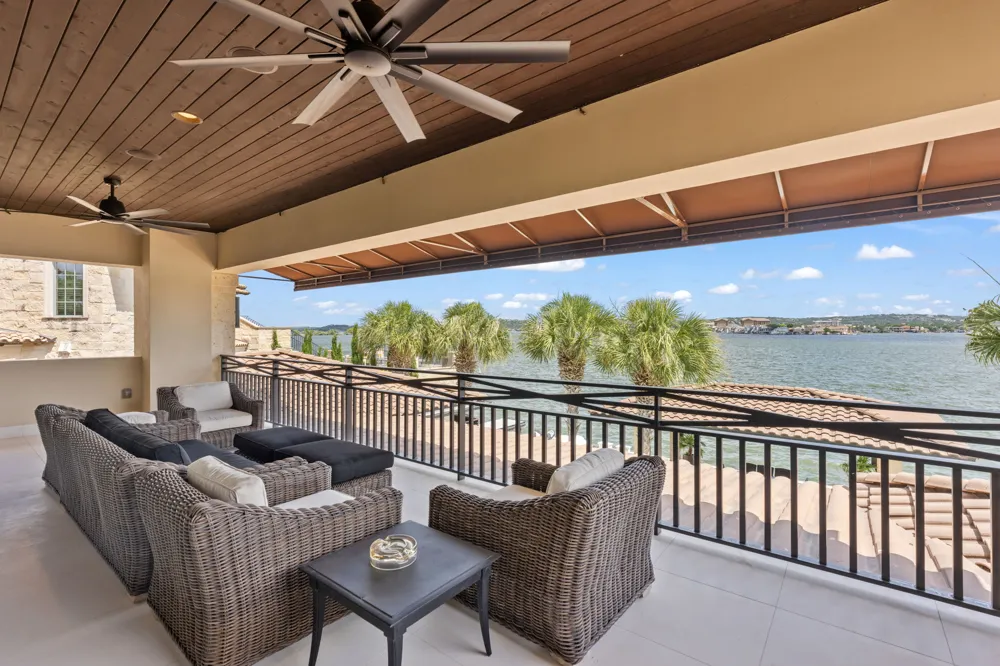 415 Lighthouse Drive Horseshoe Bay, TX 78657