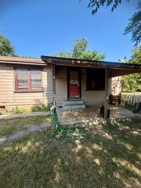 405 Burleson Street #C