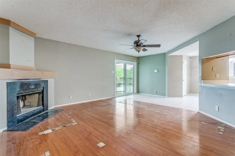 4223 Lakebend West Drive San Antonio, TX 78244
