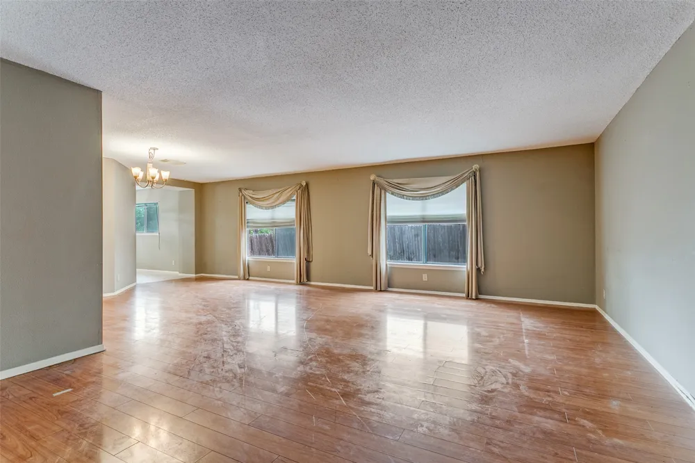 4223 Lakebend West Drive San Antonio, TX 78244