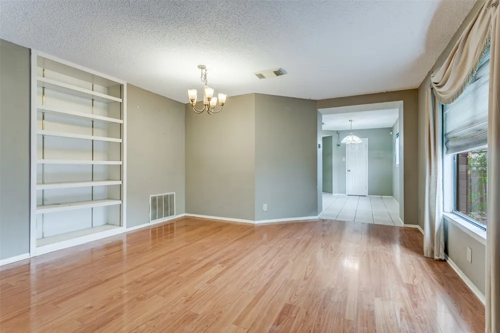 4223 Lakebend West Drive San Antonio, TX 78244