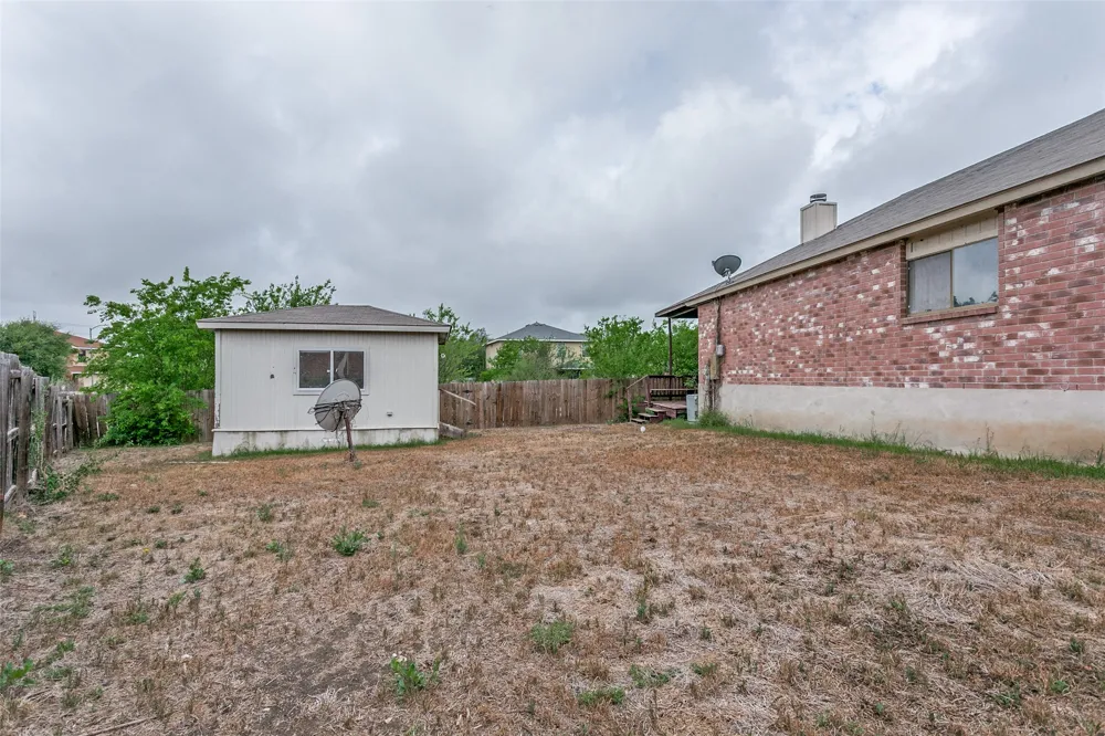 4223 Lakebend West Drive San Antonio, TX 78244