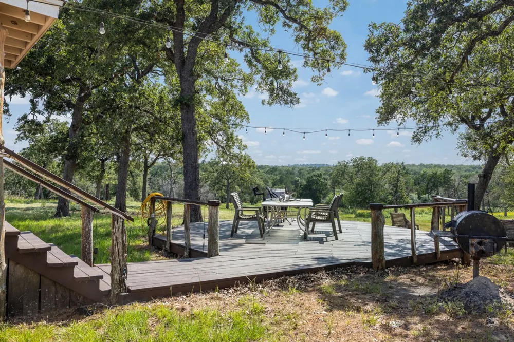 2524 Sandy Fork Road Harwood, TX 78632