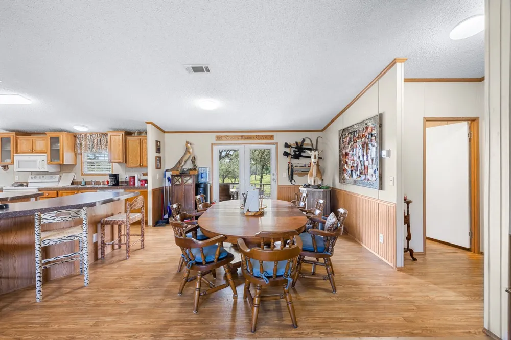 2524 Sandy Fork Road Harwood, TX 78632