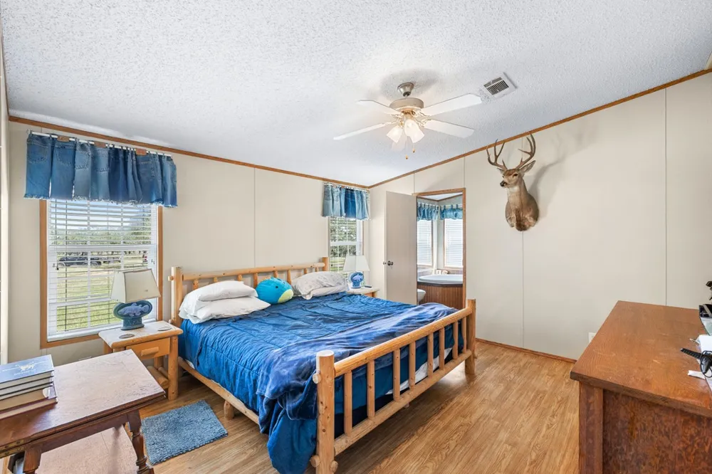 2524 Sandy Fork Road Harwood, TX 78632