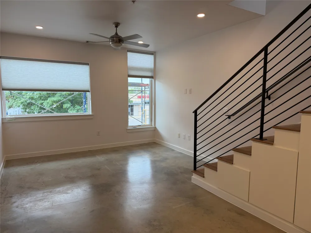 2002 E 7th Street #209 Austin, TX 78702