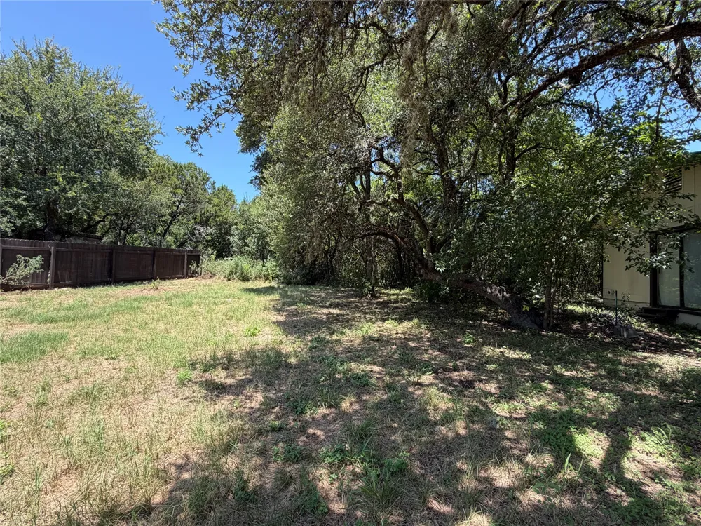 18308 Center Street Jonestown, TX 78645
