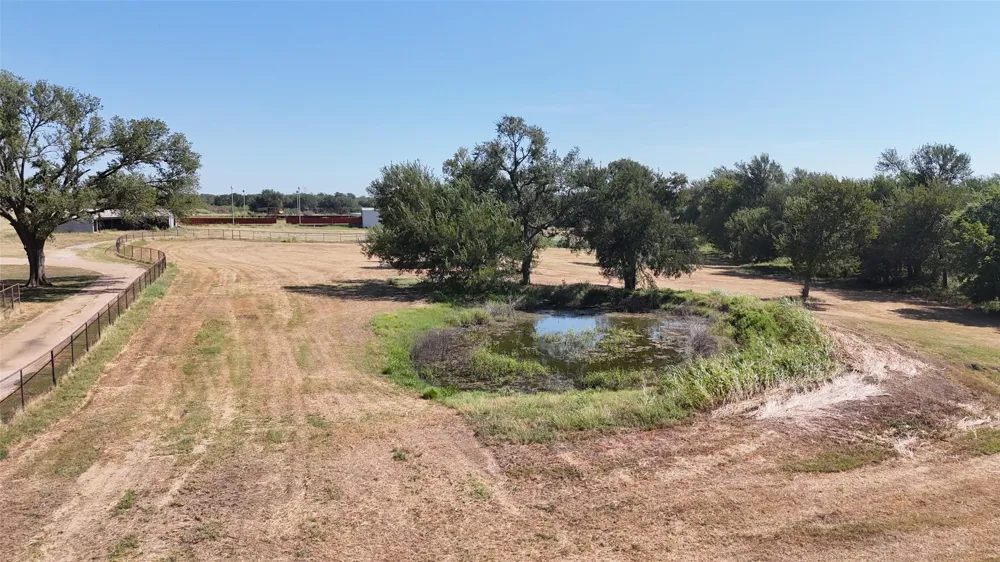 1454 Red Town Road Elgin, TX 78621