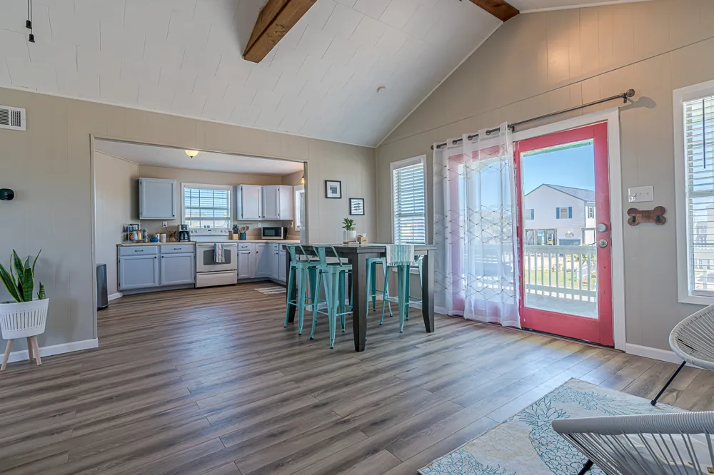 402 Seashell Drive Surfside Beach, TX 77541